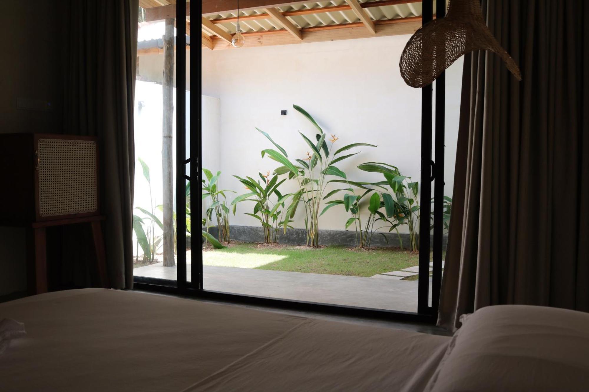Hotel Swell Shacks Matara Esterno foto